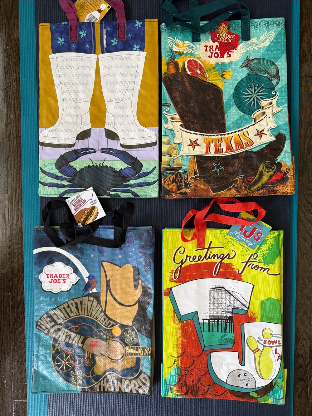 Trader Joe's Reusable Tote Bags - States (Set of 4) - Picture 2 of 10